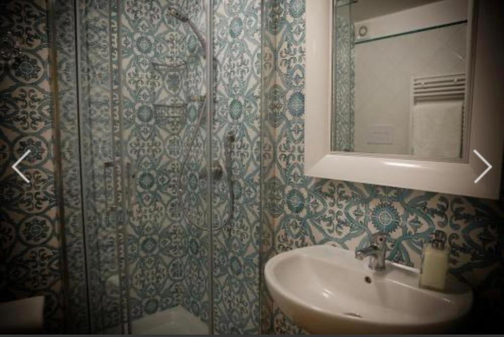 Bed and Breakfast Dimora Del Campo Charming House Salerno Zewnętrze zdjęcie